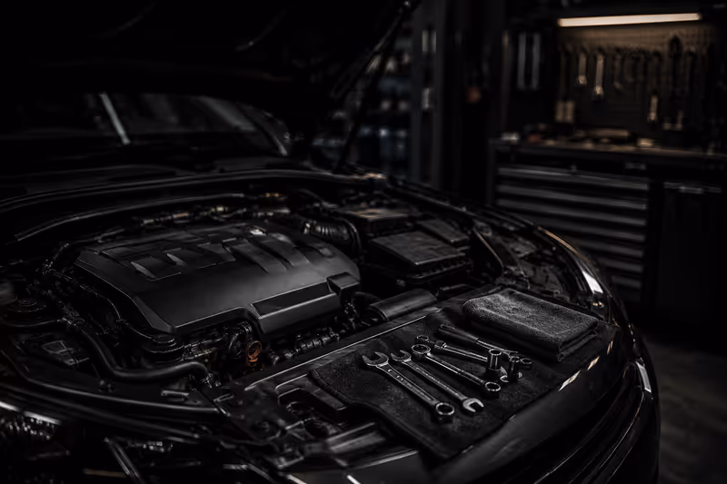 Määräaikaishuolto autokorjaamossa Joensuussa