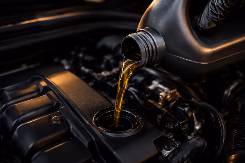 Öljynvaihto autohuollossa Joensuussa